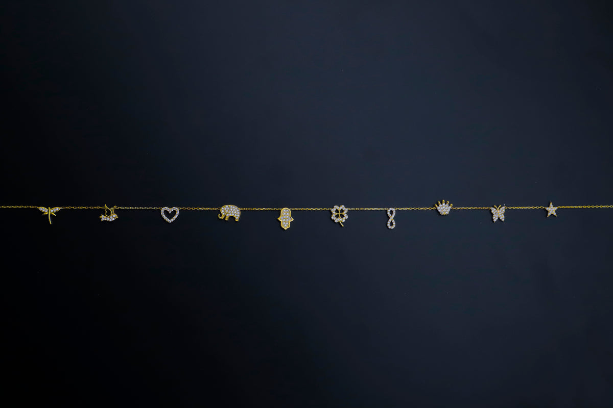 Dainty Initial Pave Necklace with Diamond Heart - Silvergoldandrose