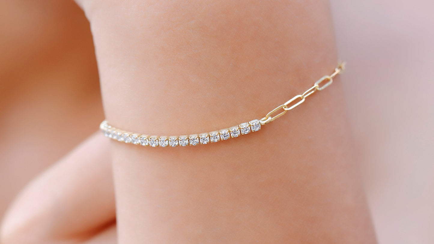 Tennis-Inspired Half Link Chain Bracelet - Stylish & Unique Design for Every Occasion