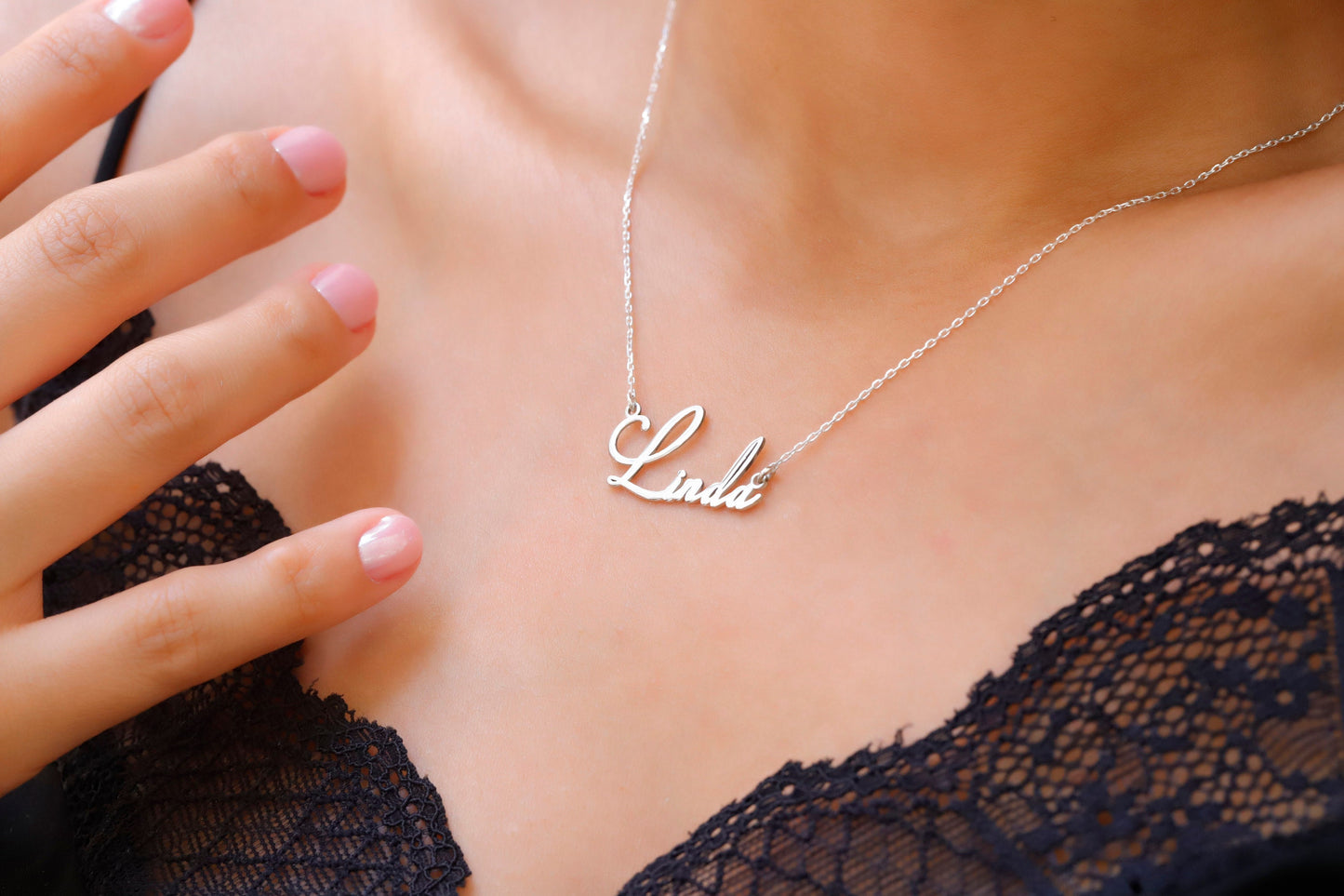 Personalized Gold Name Necklace