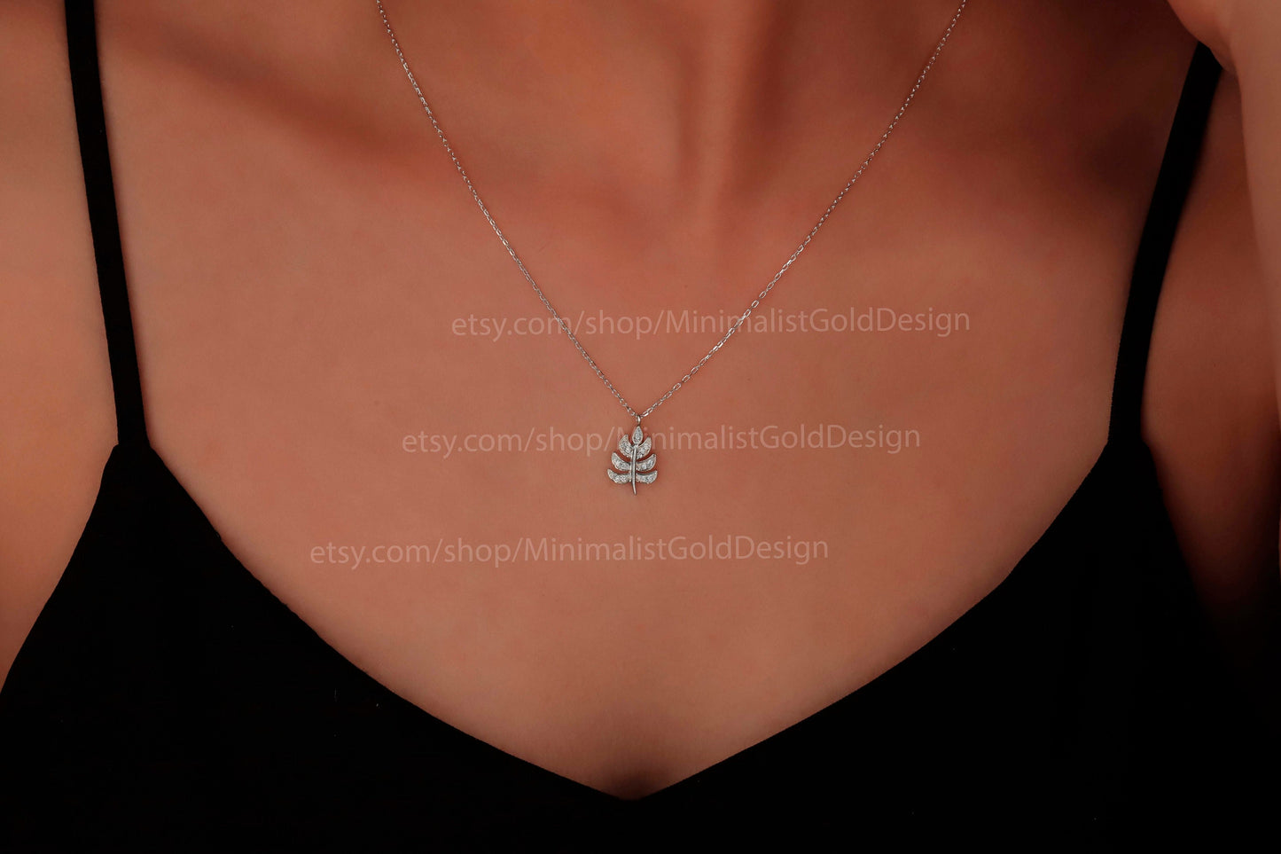 Radiant Jewel Diamond Leaf Pendant Necklace β Exquisite Monstera Leaf Design, Perfect Tropical Charm for Every Occasion
