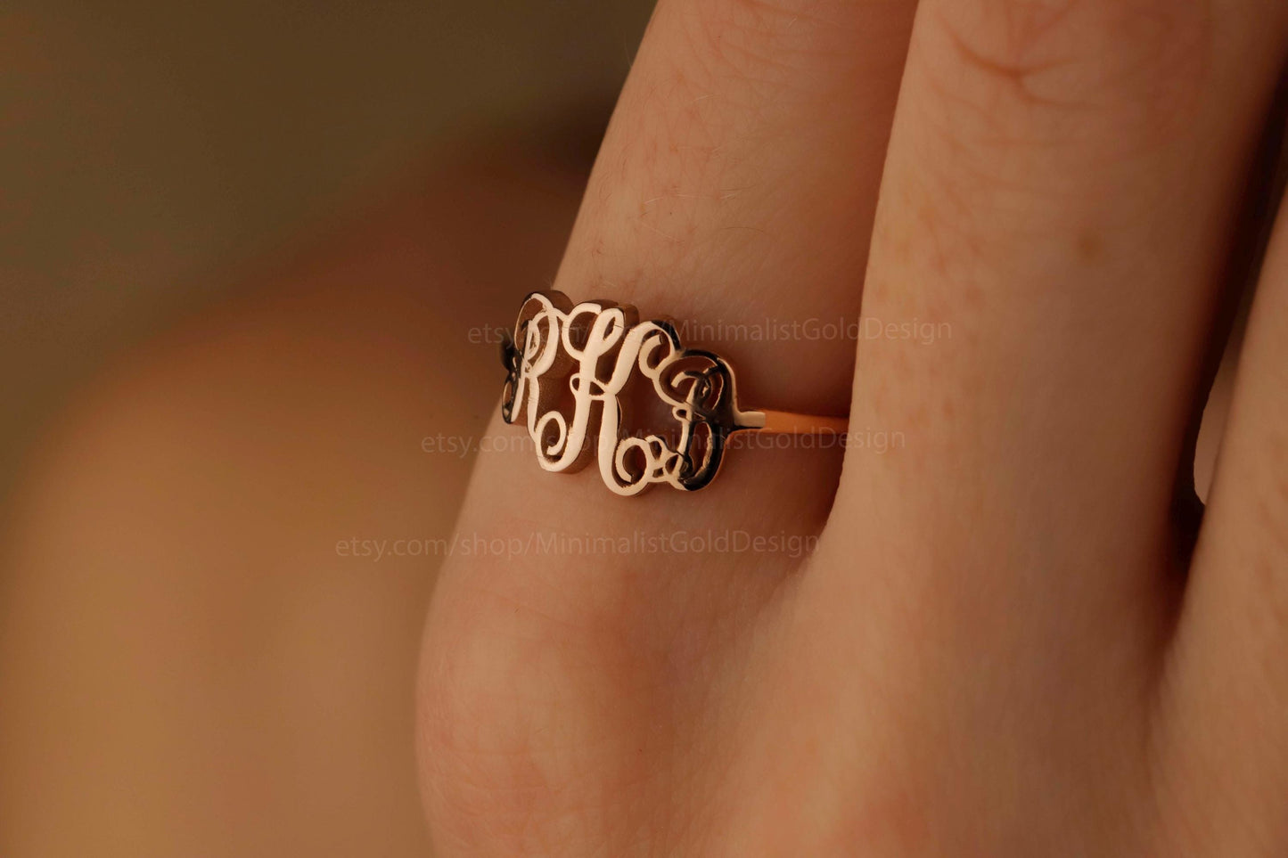 ElegantGem Monogram Letter Ring - Customizable 18K Gold Filled Jewelry, Perfect Gift for Moms & Special Women