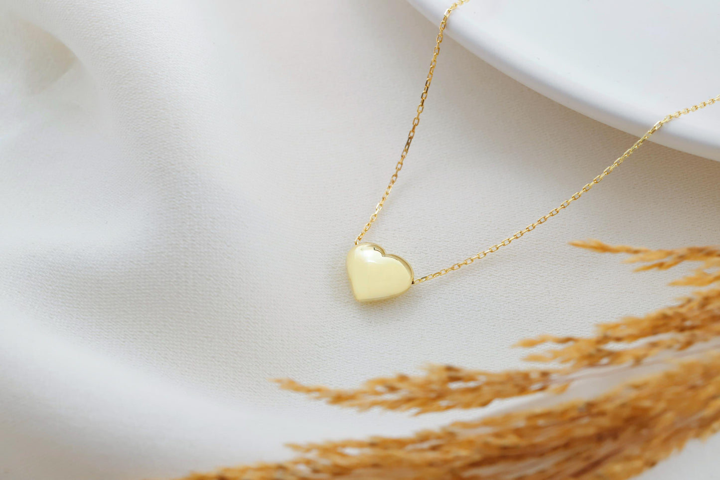 3D Moveable Heart Necklace, Dainty Silver 3d Heart Cham Jewelry in Gold and Rose, Bubble Heart Necklace, Balloon Heart