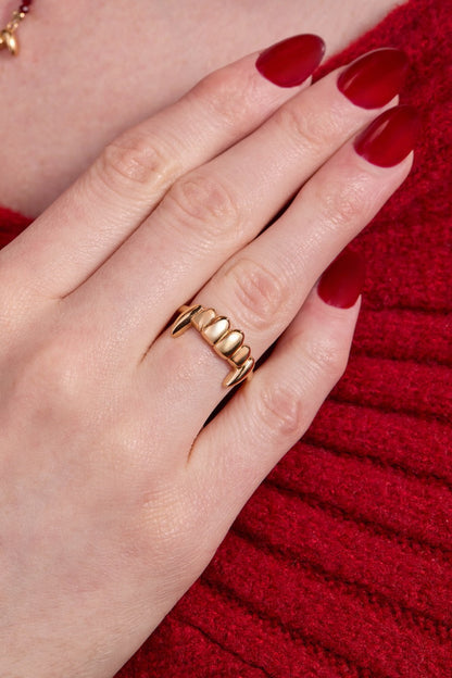 Vampire Teeth Fangs Ring