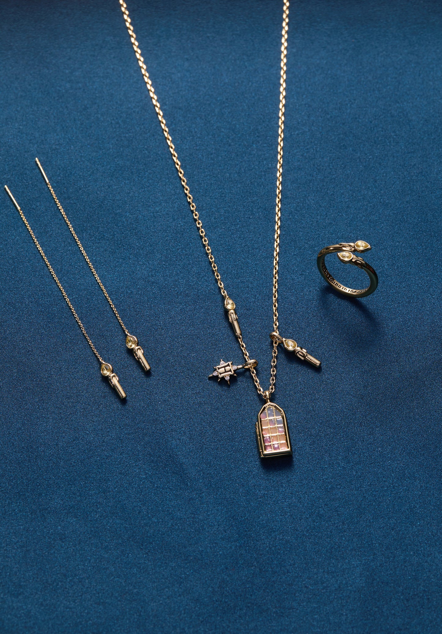 Harry Potter™ Great Hall Candle Wrap Ring