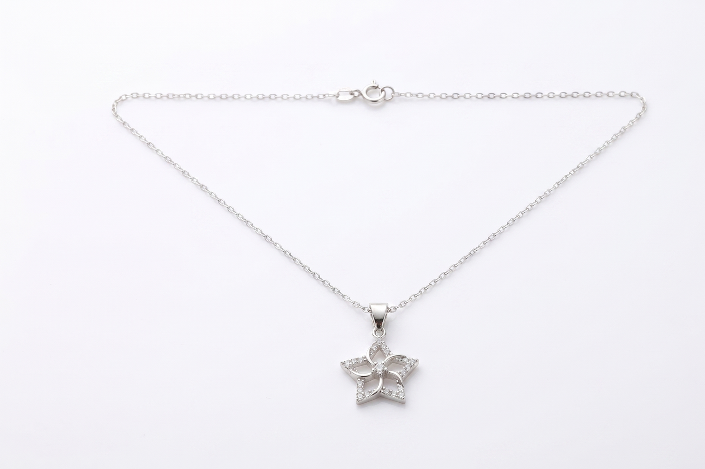Aphrodite Dainty CZ Diamond Venus Flower Necklace | Symbol of Love & Beauty | Protection Pendant - Silvergoldandrose