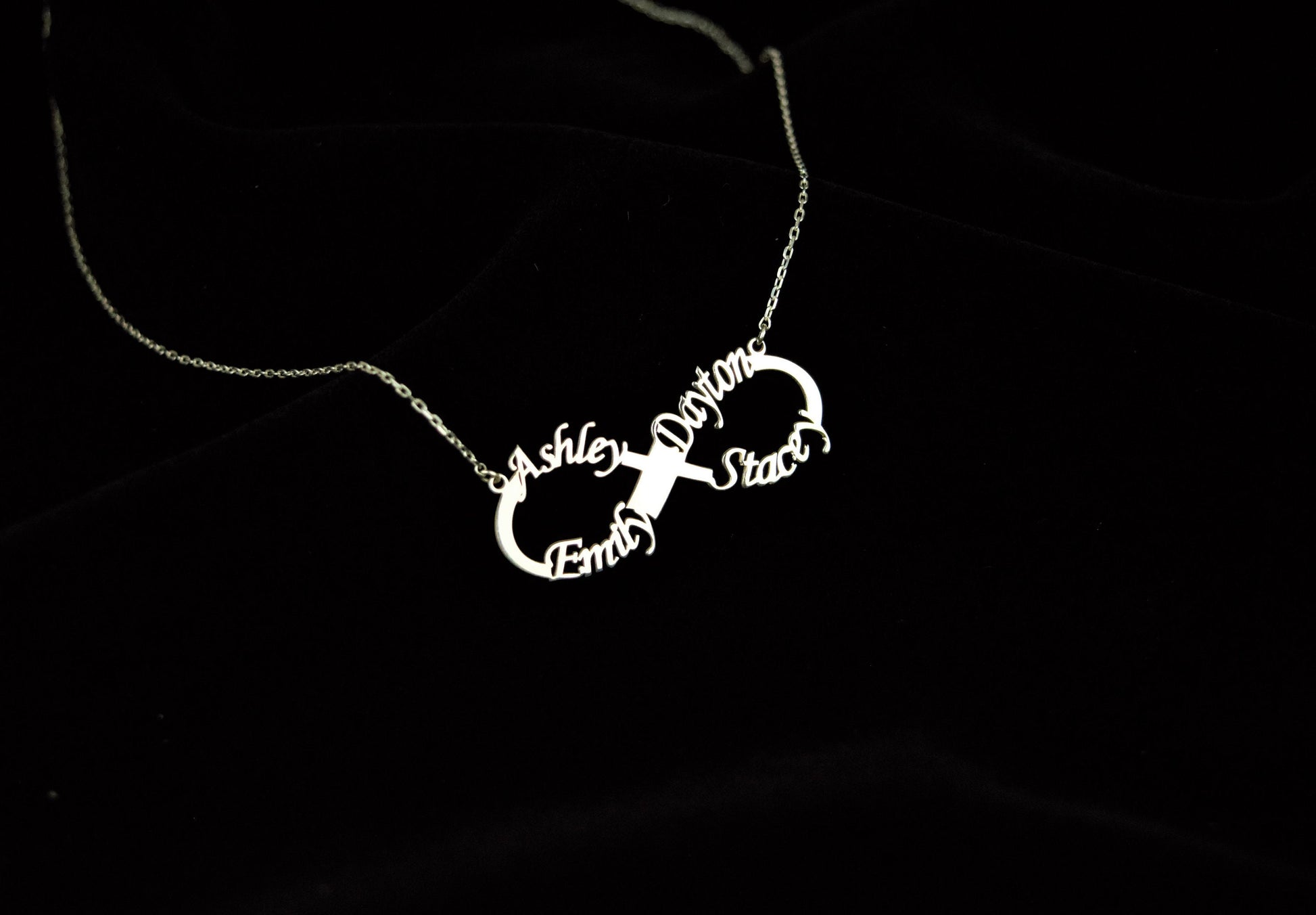 Personalized Infinity Name Necklace, Family Infinity Necklace, Infinity Necklace with Names,Silver Infinity Necklace, Gold Infinity Necklace - silvergoldandrose
