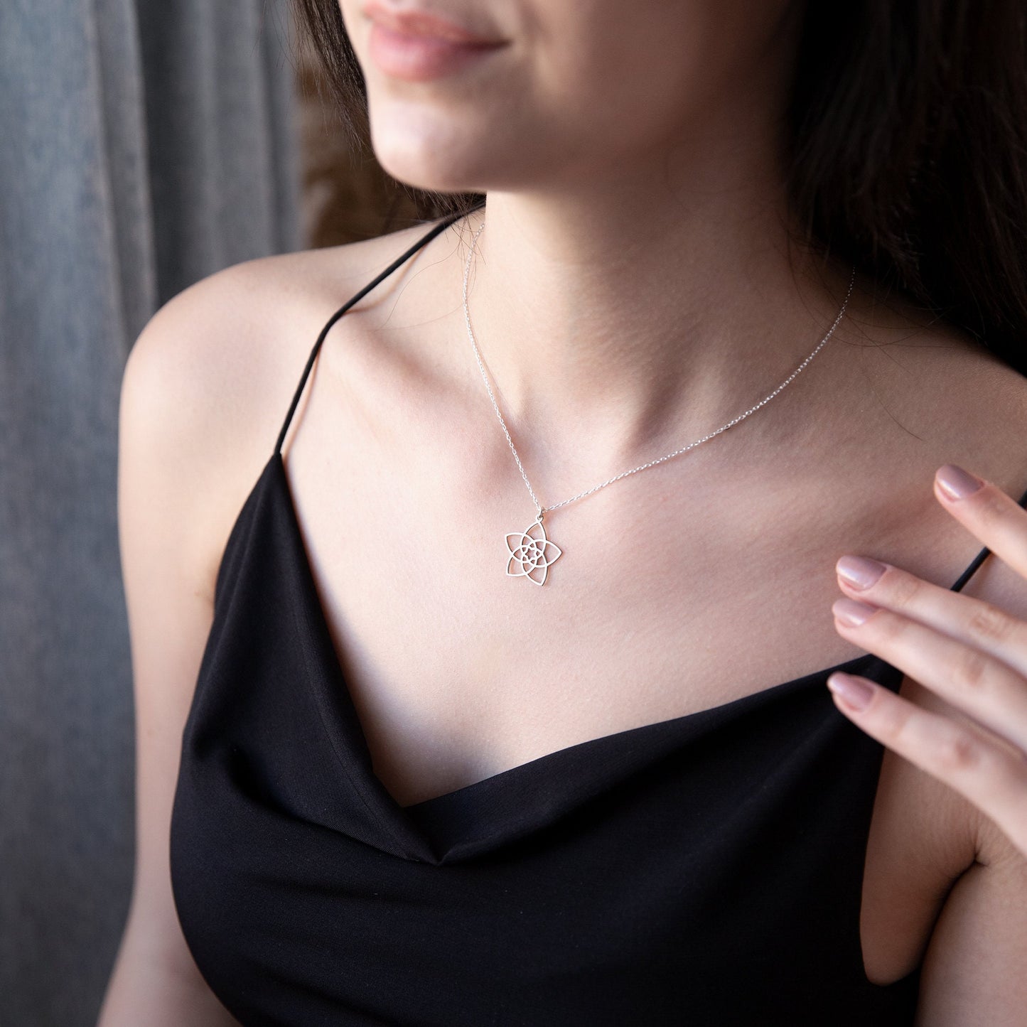 14K Gold Venus Necklace • Venus Flower Necklace • Flower of Venus Sign, Symbol Jewelry • Sterling Silver, Rose Gold and Gold, Birtday Gifts - silvergoldandrose