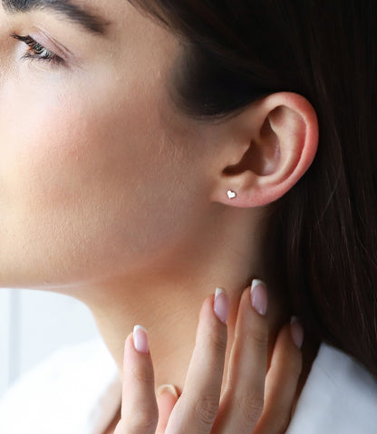 Heartfelt Gold-Filled Heart Stud Earrings in 925 Sterling Silver - Silvergoldandrose