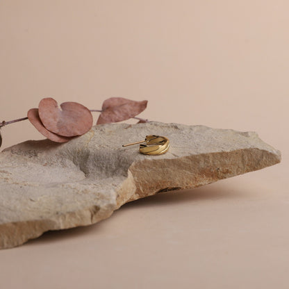 Twisted Silver Hoop Earrings - Dainty Handmade Jewelry - Silvergoldandrose