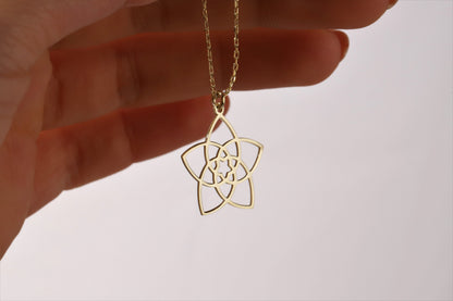 14K Gold Venus Necklace • Venus Flower Necklace • Flower of Venus Sign, Symbol Jewelry • Sterling Silver, Rose Gold and Gold, Birtday Gifts - silvergoldandrose