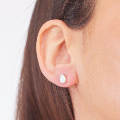 Elegant Jewel Opal Teardrop Earrings - Dazzling Iridescent Glow