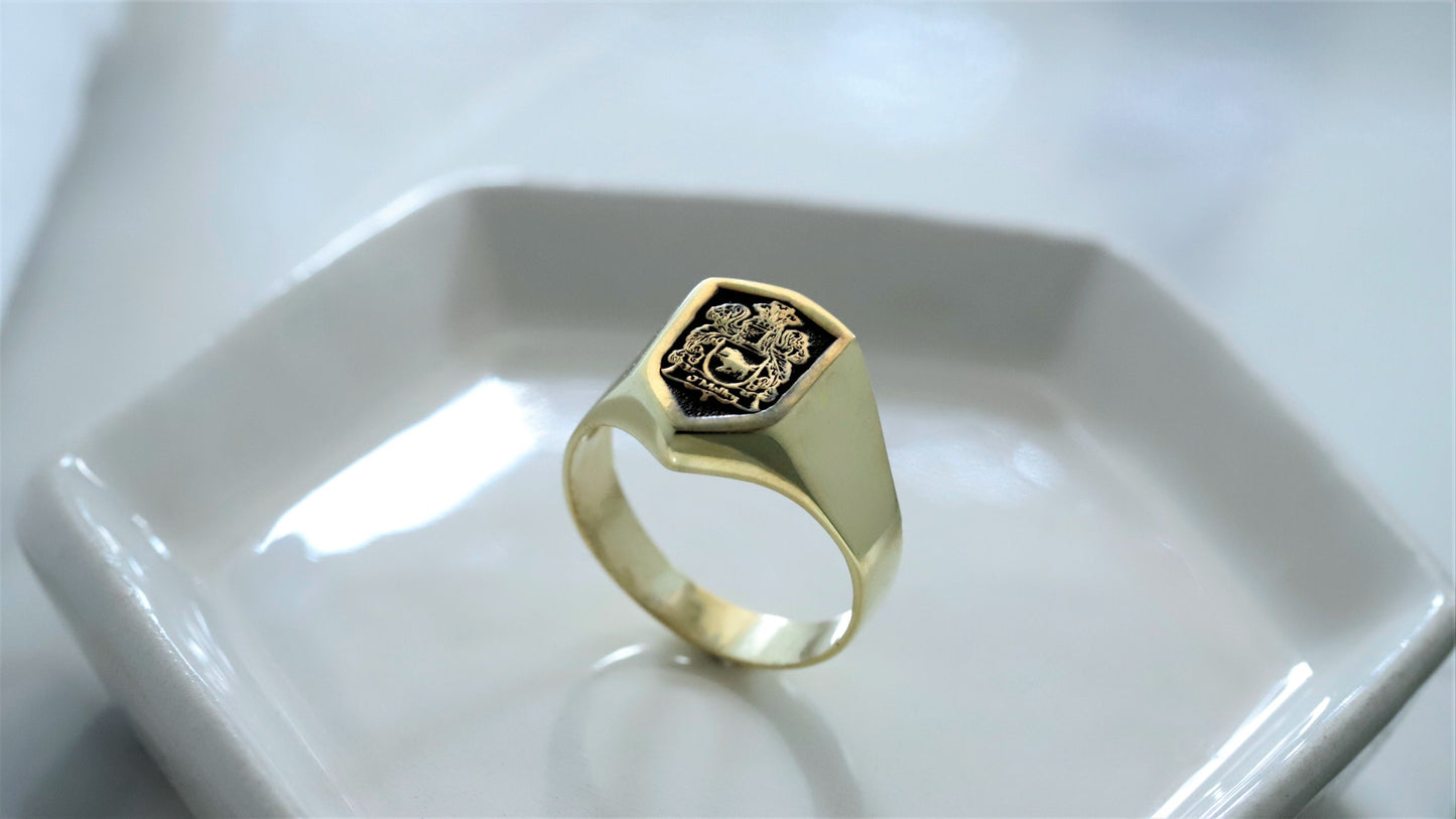 Personalized Unique Family Crest Ring