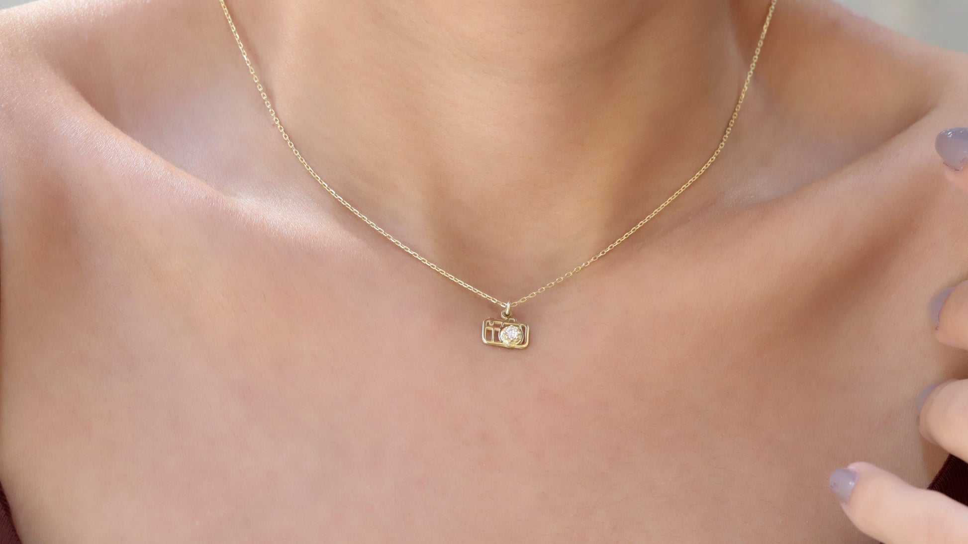 Dainty Camera Necklace with CZ Daimaond by NecklaceDreamWorld, Cute Everyday Necklace, Photographer Gifts, Trendy Best Friend Gift - silvergoldandrose