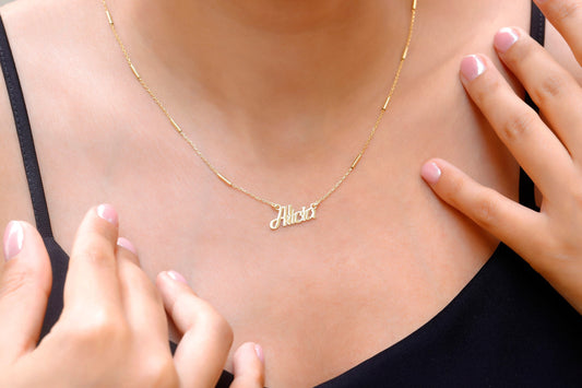 Name Necklace - Dazzling with Intermittent Pipe or Figaro Chain