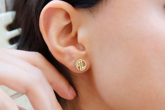 Custom Chic Monogram Earrings - Personalize Your Style with Elegance