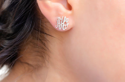 Personalized Elegance Monogram Earrings - Custom Initial Design for a Unique Touch