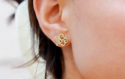 Personalized Elegance Monogram Earrings - Custom Initial Design for a Unique Touch