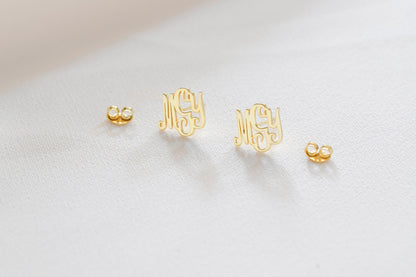 Personalized Elegance Monogram Earrings - Custom Initial Design for a Unique Touch