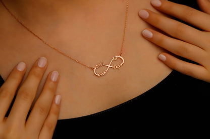 Infinity Name Necklace with Heart - Personalized Sterling Silver Jewelry