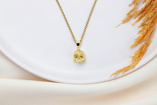 Skull Charm Necklace by [Brand Name] - Daring Elegance with a Touch of Edge