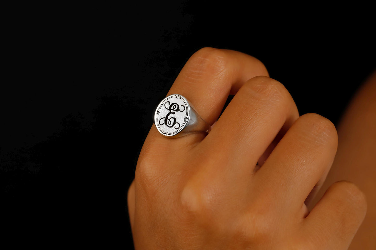Monogrammed Signet Ring - Personalized Elegance for a Unique You