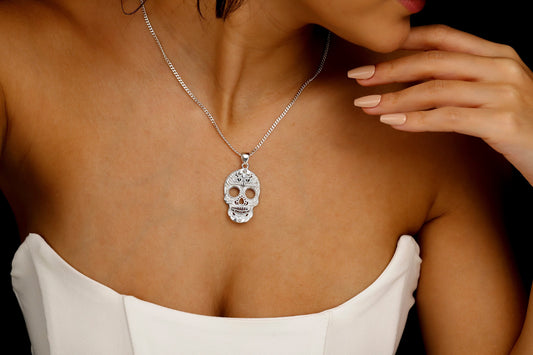 Perfect 3D Design Gold Skull Necklace by NecklaceDreamWorld, Día de los Muertos Jewelry with Curb Chain, Perfect Gifts, Gift for Him  / Dad - silvergoldandrose