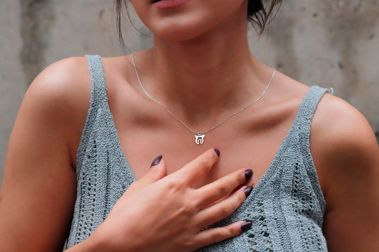 Dainty Tooth Necklace, Dental Hygienist Gift Tiny, Dental Assistant Gift, Gift for Dentist, Delicate Tooth Pendant, Tiny Tooth Necklace - silvergoldandrose