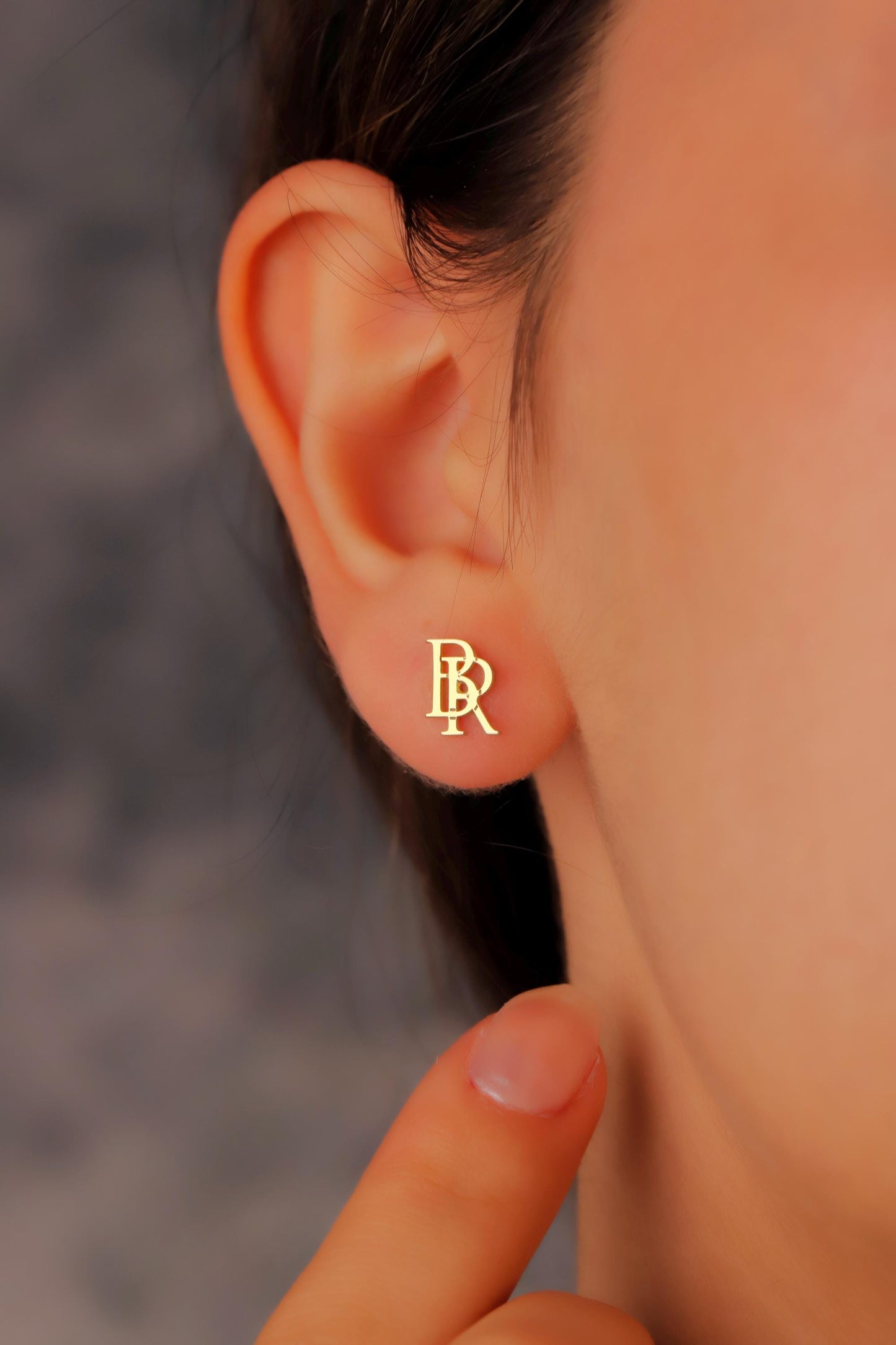 Silver and Co. Intertwined Initial Stud Earrings - Personalized Monogram Jewelry for a Unique Touch