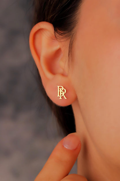 Silver and Co. Intertwined Initial Stud Earrings - Personalized Monogram Jewelry for a Unique Touch