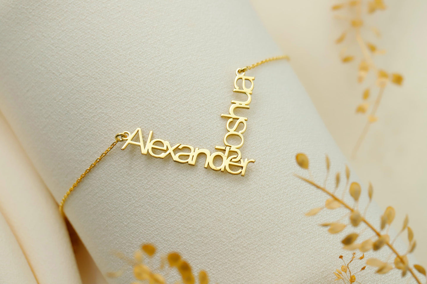 Unique Two Name Interlock Necklace - Celebrate Connection with Personalized Elegance