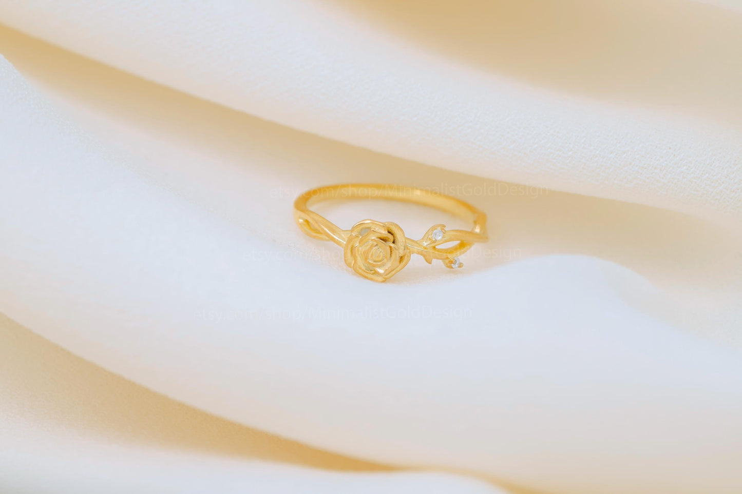 Bloom & Co. Personalized Birth Flower Rings – Celebrate Your Unique Story with Meaningful Floral Designs