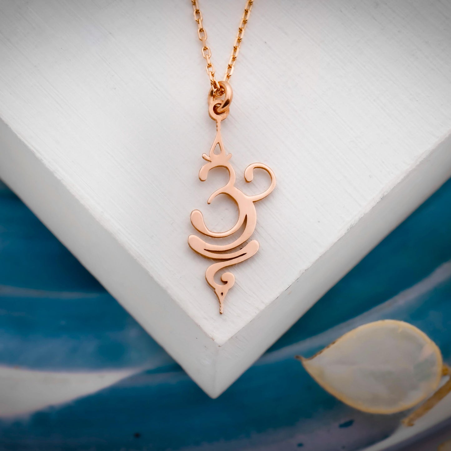 Elysian Jewelry Sterling Silver Yoga Breathe Necklace | Inspiring Minimalist Chakra Design