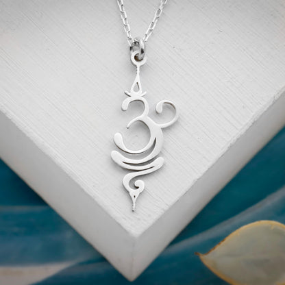 Elysian Jewelry Sterling Silver Yoga Breathe Necklace | Inspiring Minimalist Chakra Design