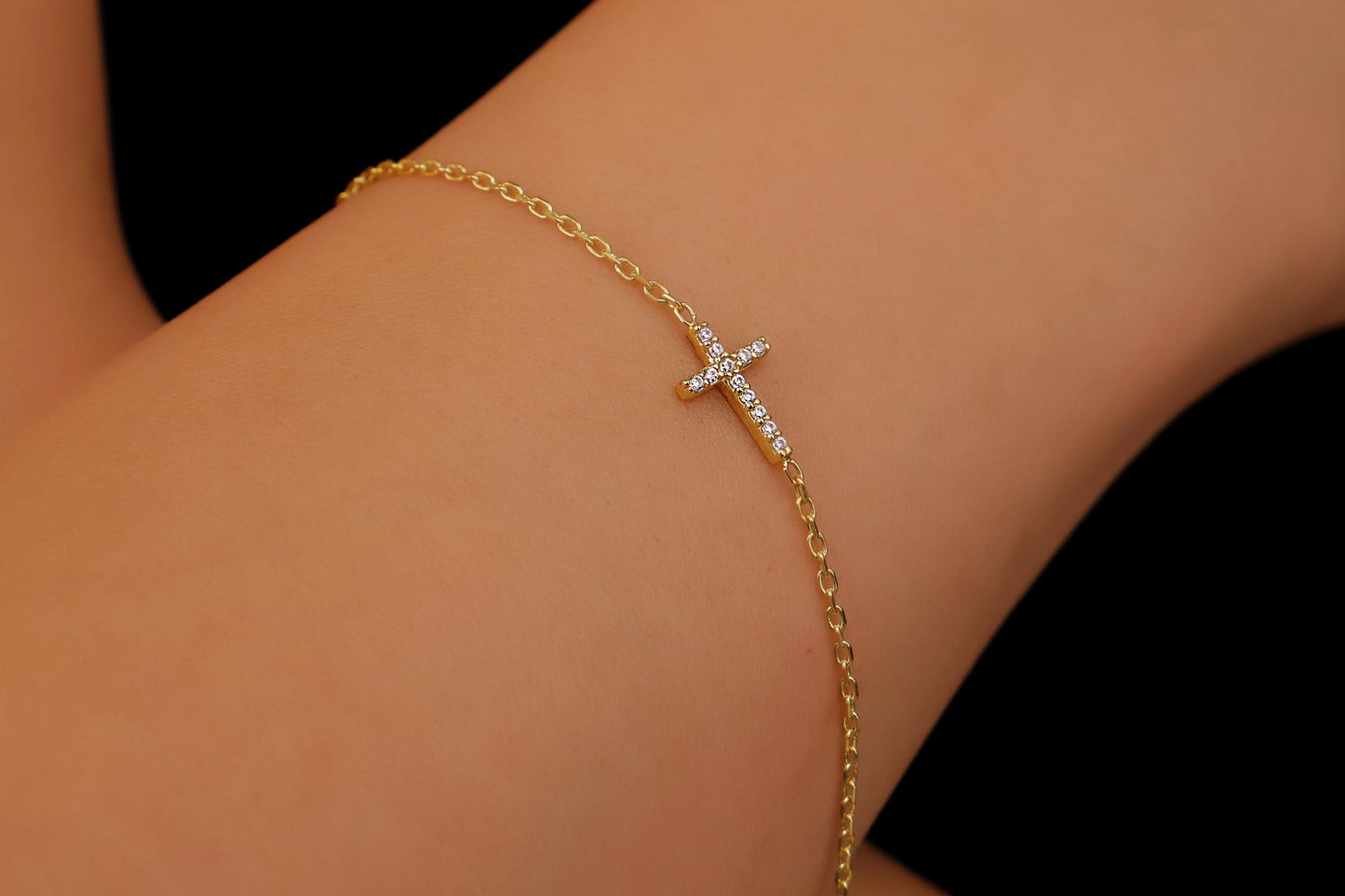 Dainty Diamond Cross Bracelet: 925 Sterling Silver