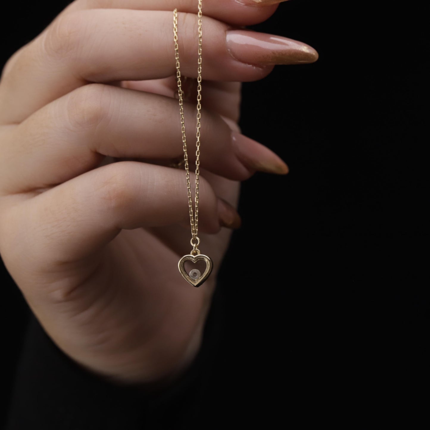 Dainty Heart Charm Bracelet with Crystal, Gold Minimalist Jewelry, Romantic Gift for Her